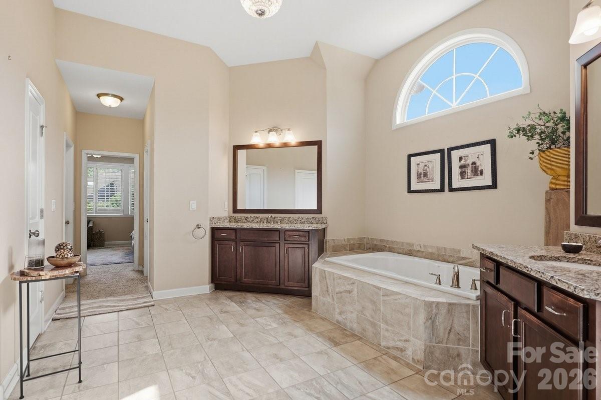 7323 Harcourt Crossing — Fort Mill