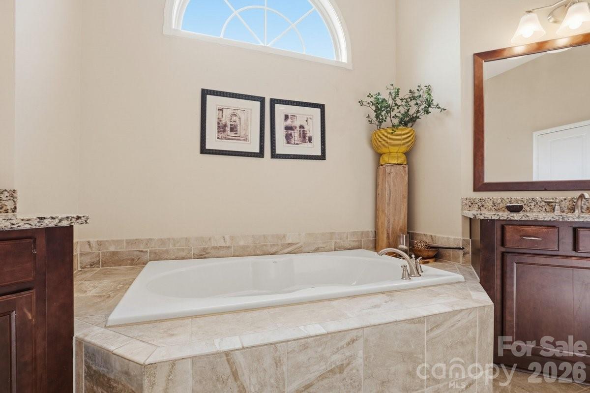 7323 Harcourt Crossing — Fort Mill