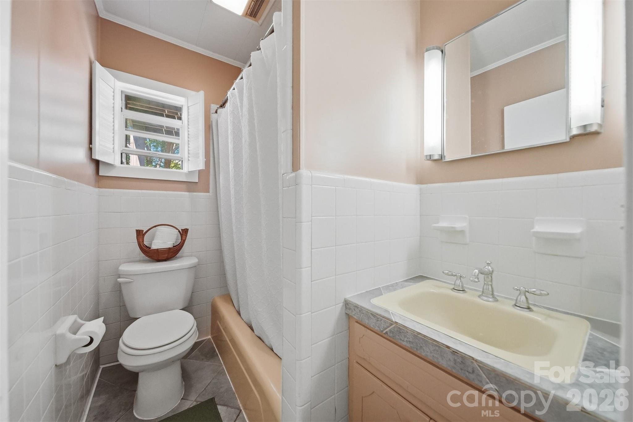 301 Corinth Church Circle — Casar
