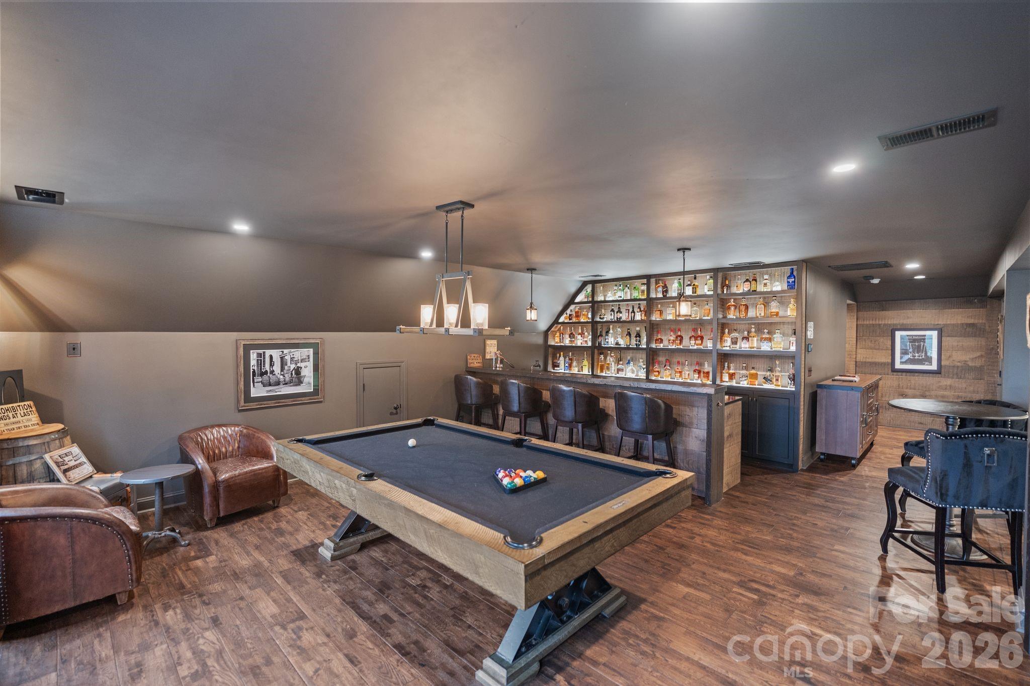 9700 Tournament Drive — Matthews