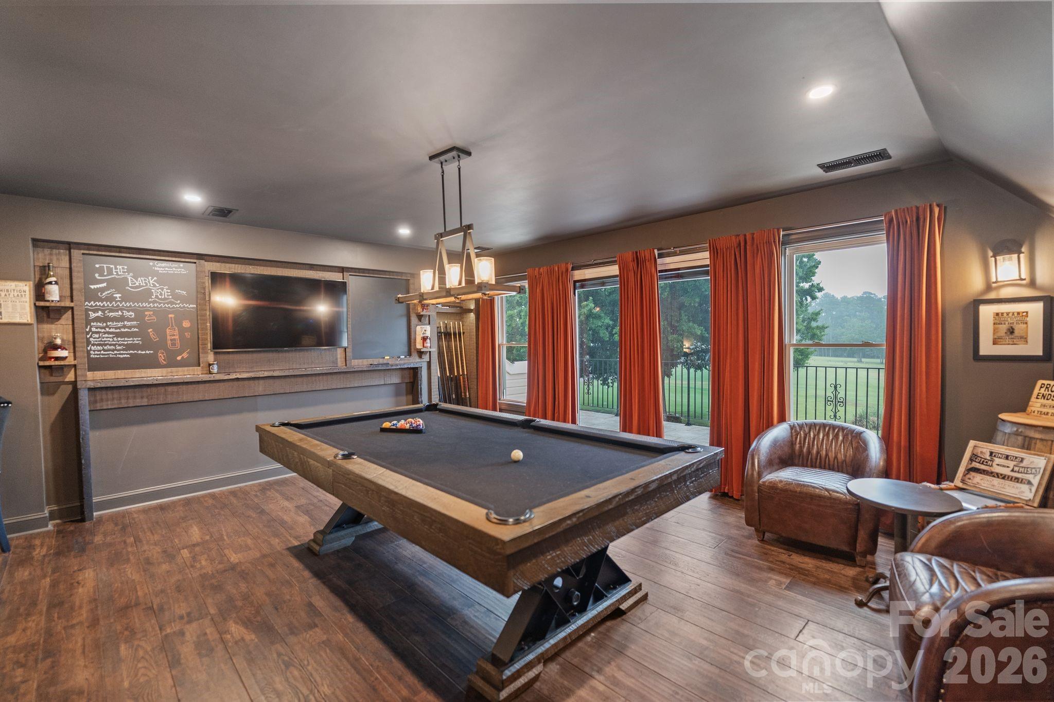 9700 Tournament Drive — Matthews