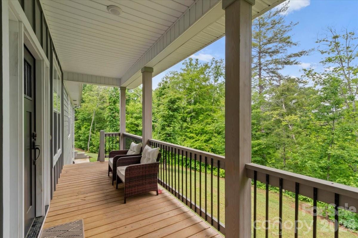 36 Cherry Ridge Lane — Weaverville