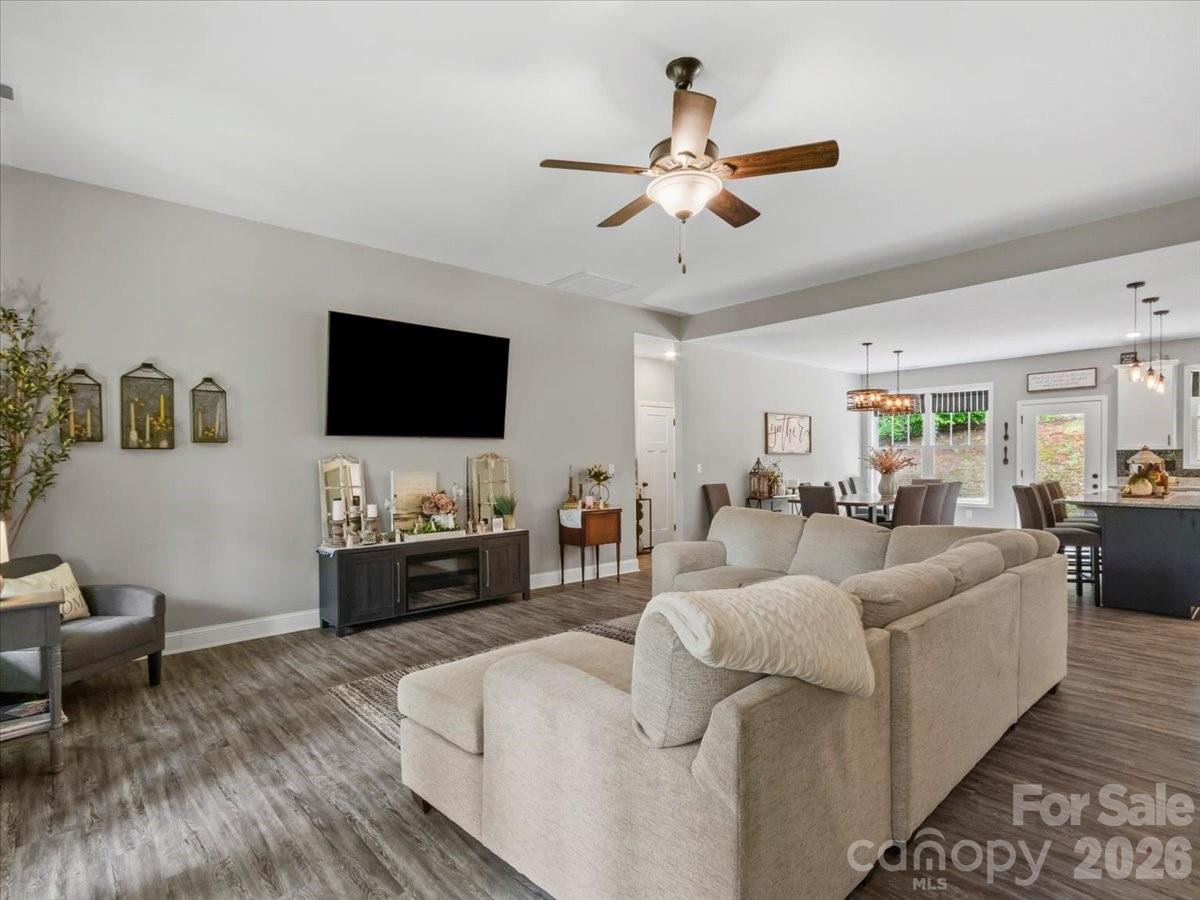 36 Cherry Ridge Lane — Weaverville