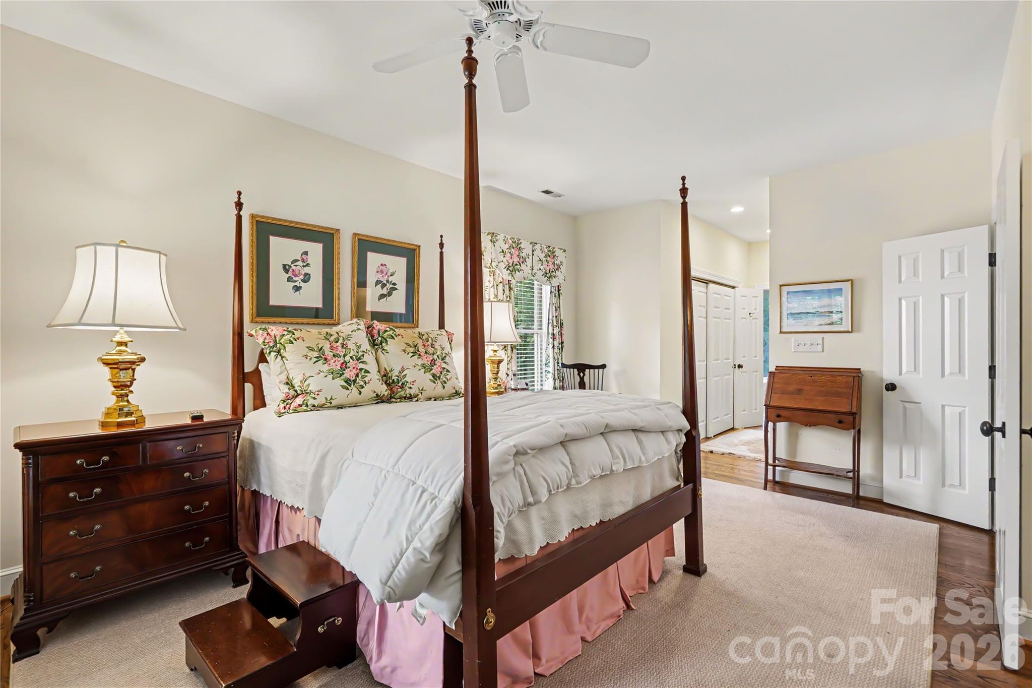 6419 Scarlet Oak Lane — Charlotte