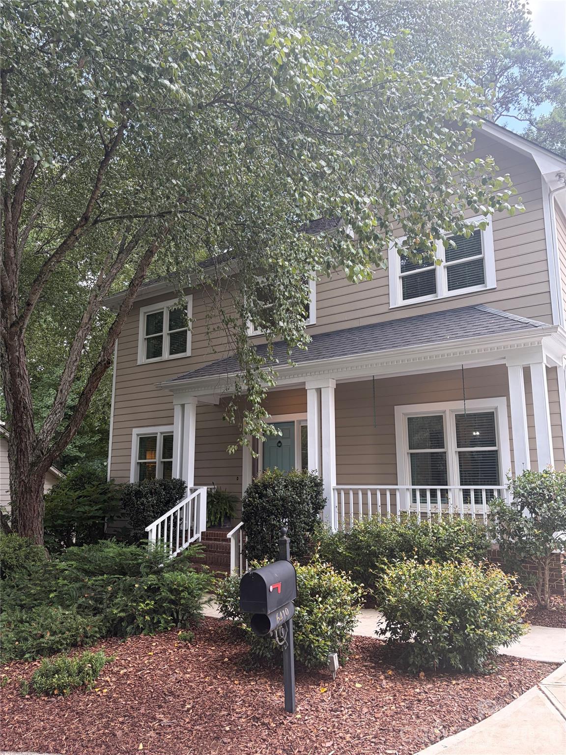 6419 Scarlet Oak Lane — Charlotte