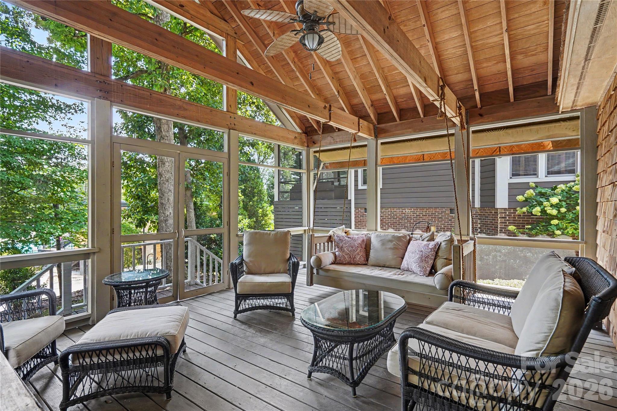 6419 Scarlet Oak Lane — Charlotte
