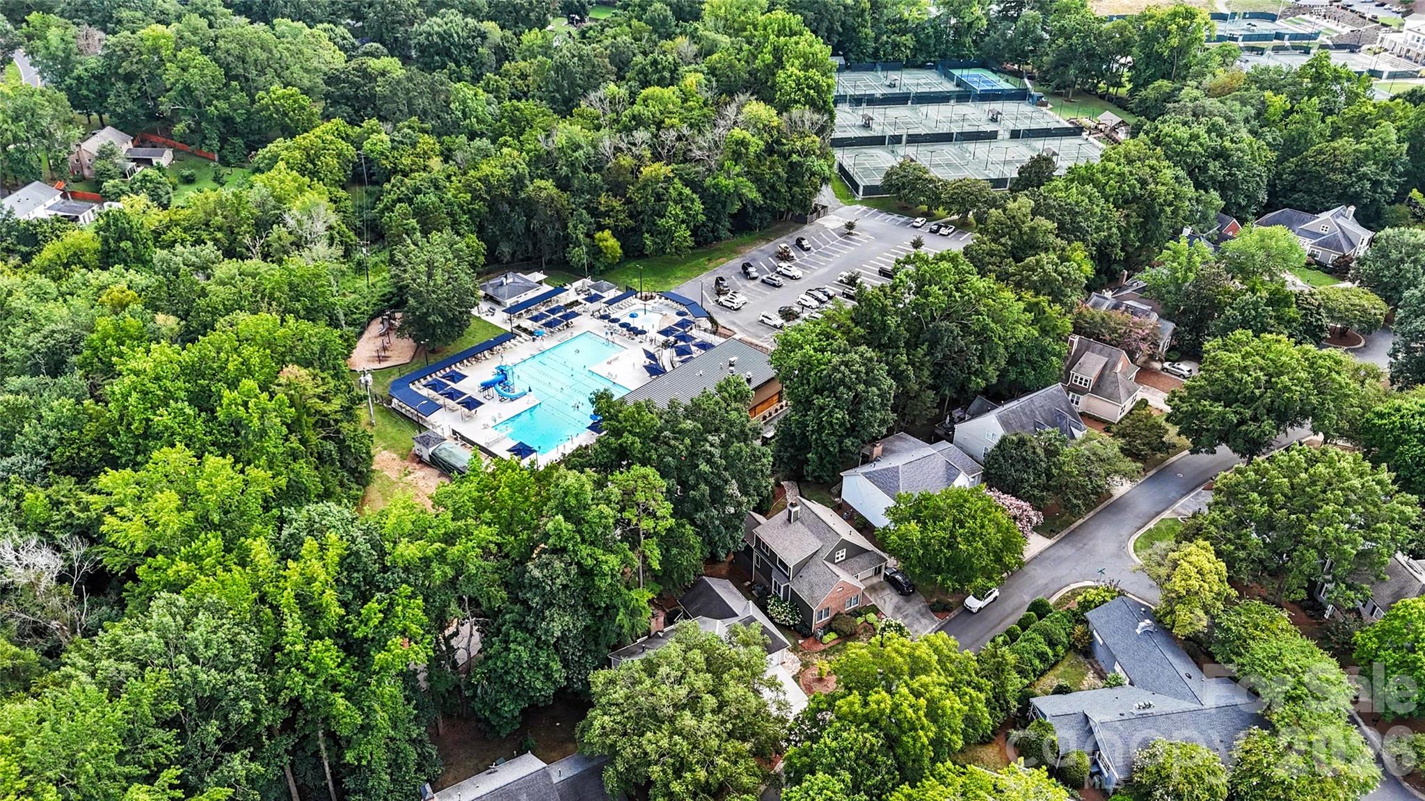 6419 Scarlet Oak Lane — Charlotte
