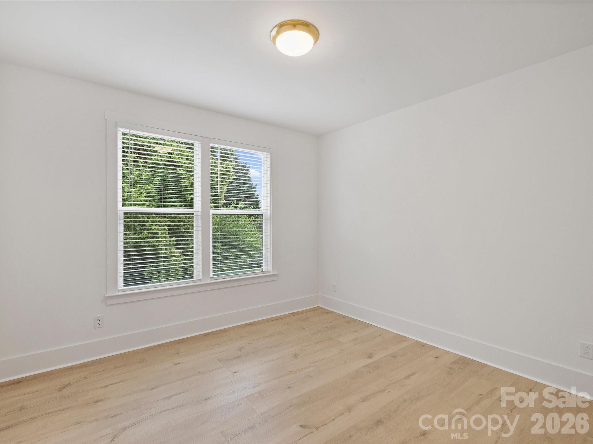 1125 E 35th Street — Charlotte