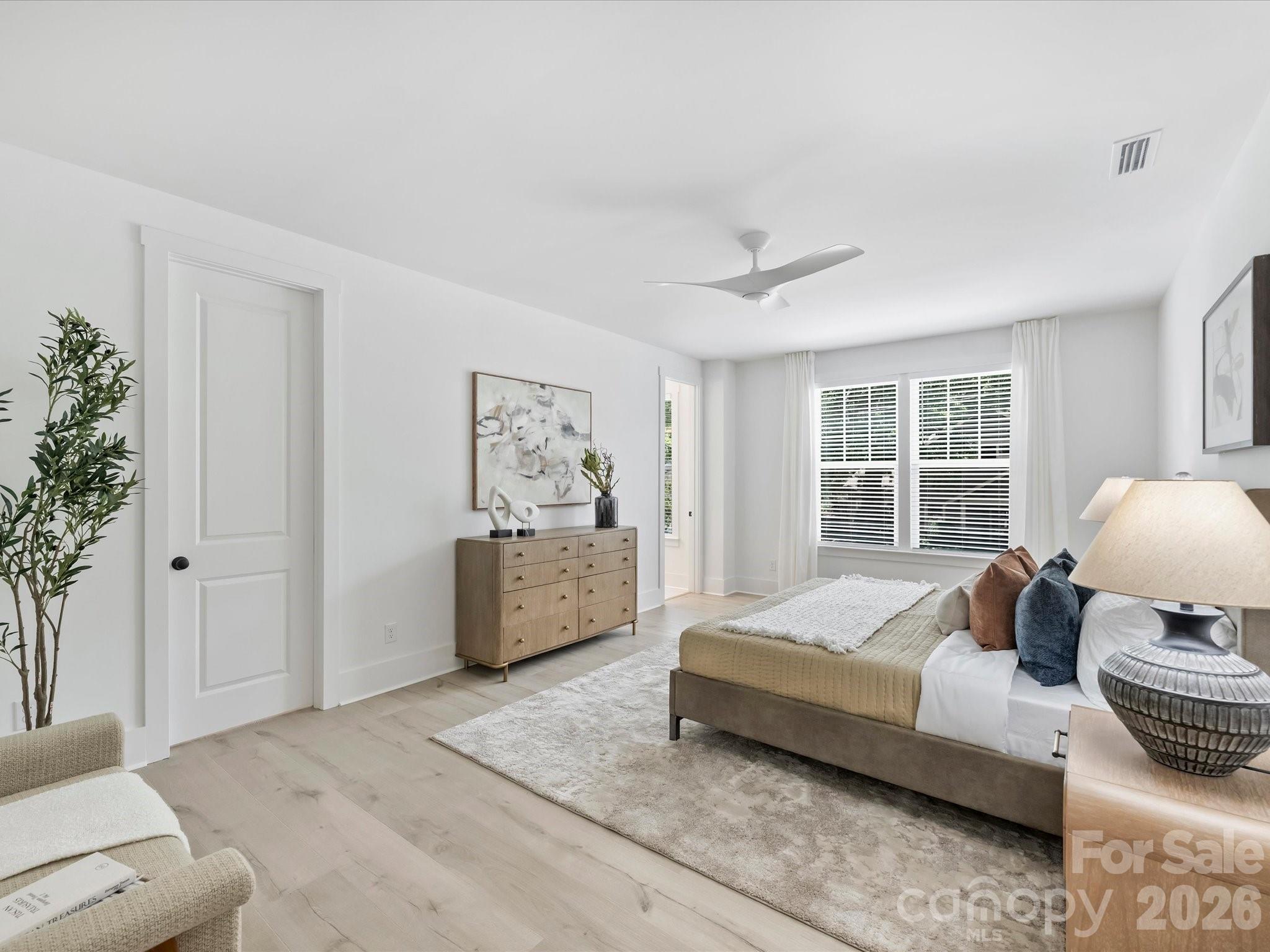 1125 E 35th Street — Charlotte