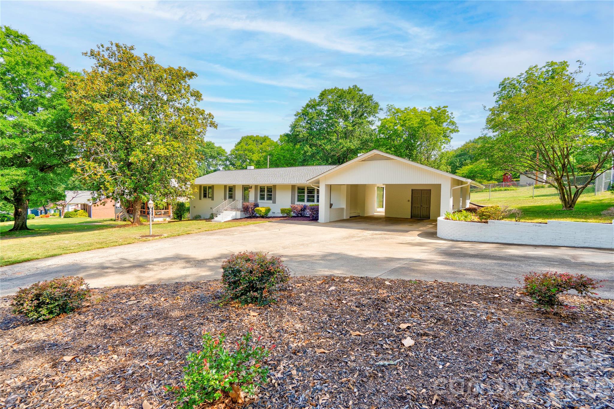 809 Forest Hills Drive — Shelby