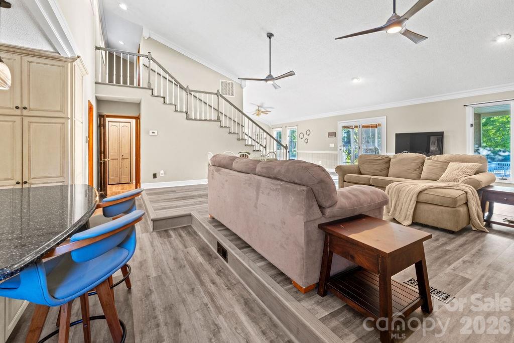 47209 Paradise Lane — Norwood