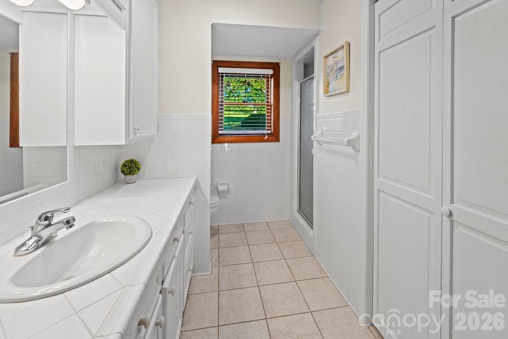 47209 Paradise Lane — Norwood