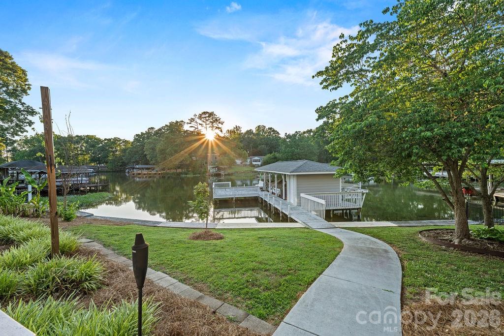 47209 Paradise Lane — Norwood