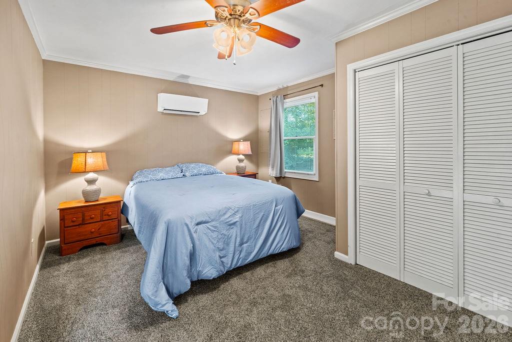 47209 Paradise Lane — Norwood