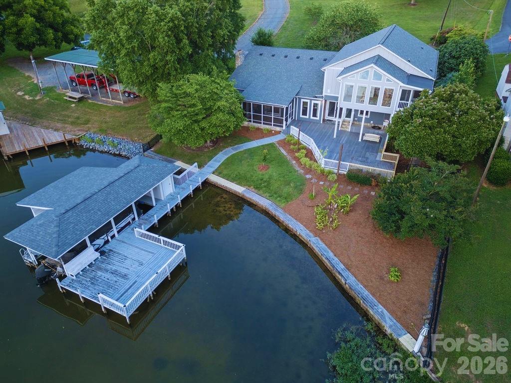47209 Paradise Lane — Norwood