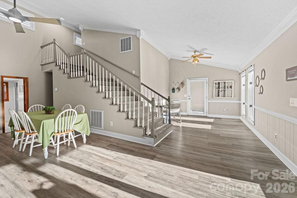 47209 Paradise Lane — Norwood