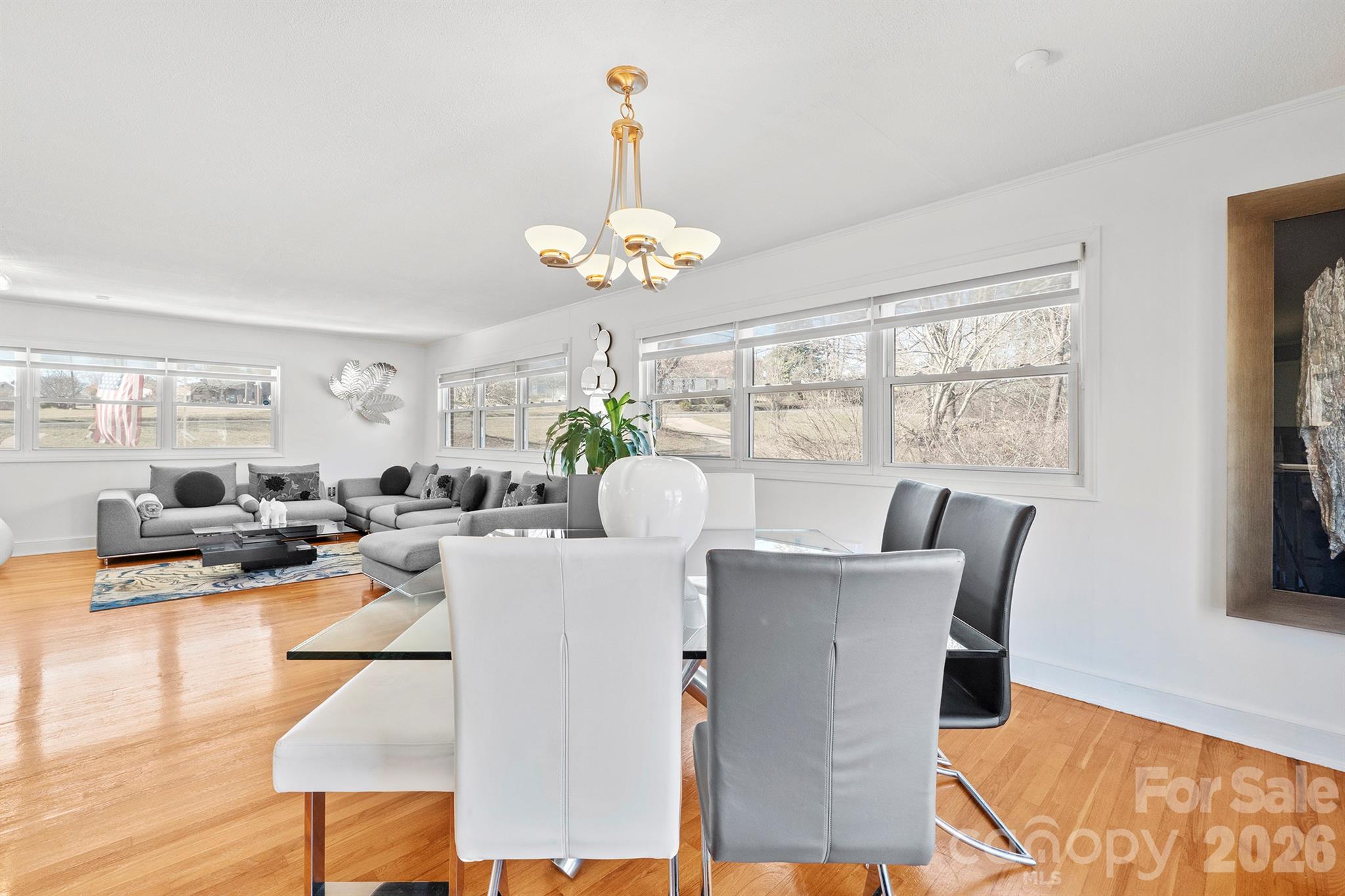 101 Bluebird Lane — Morganton