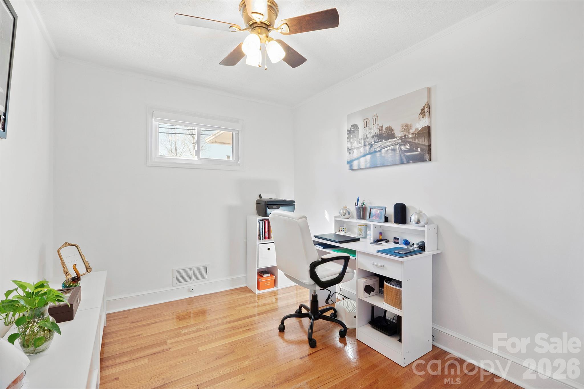 101 Bluebird Lane — Morganton