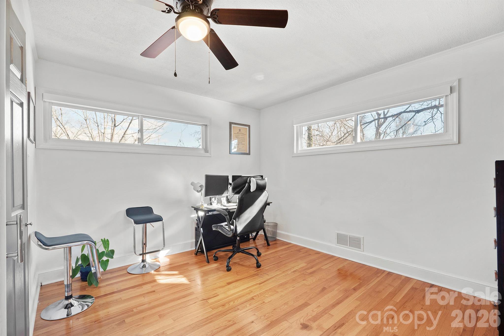 101 Bluebird Lane — Morganton