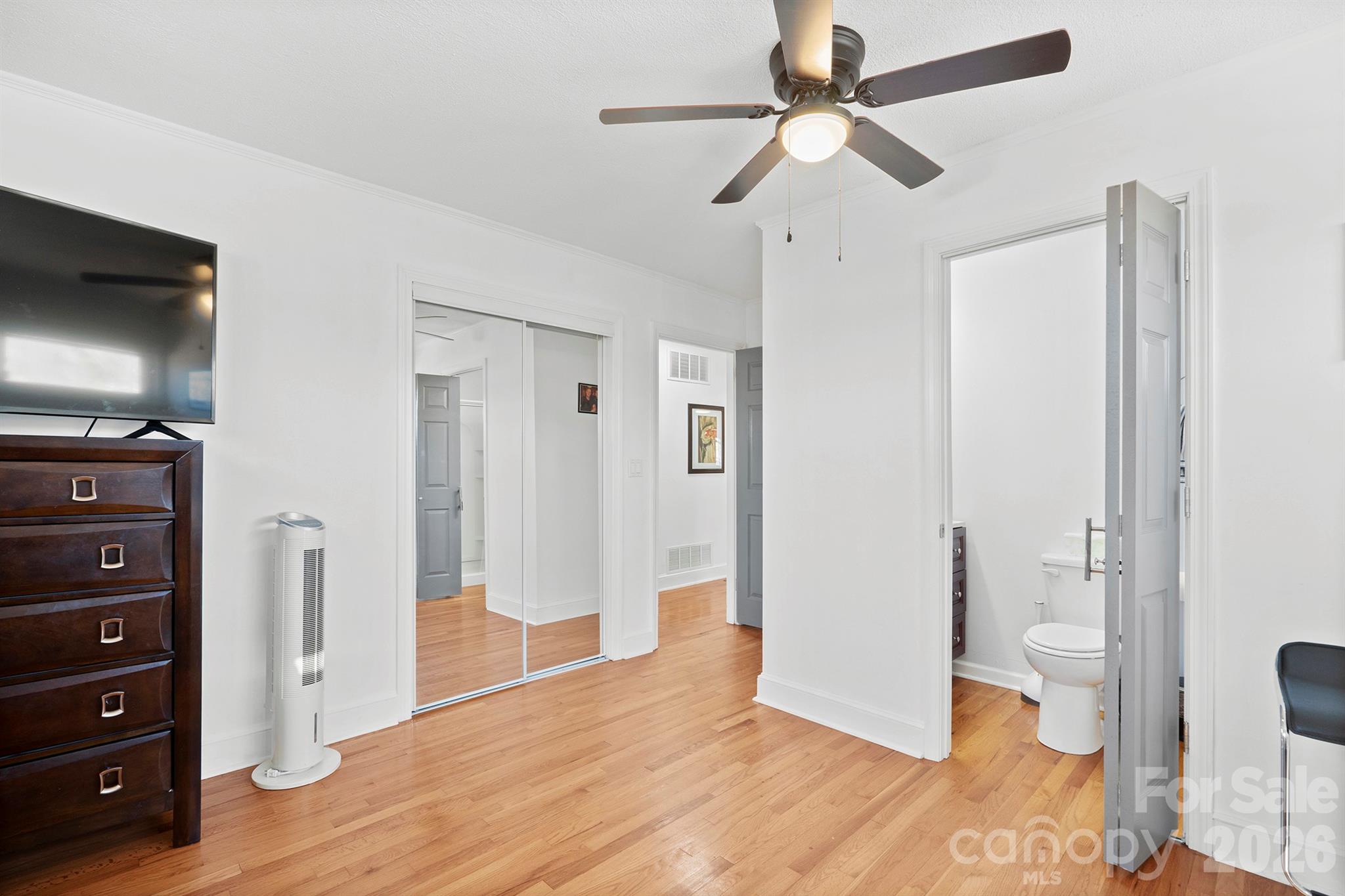 101 Bluebird Lane — Morganton