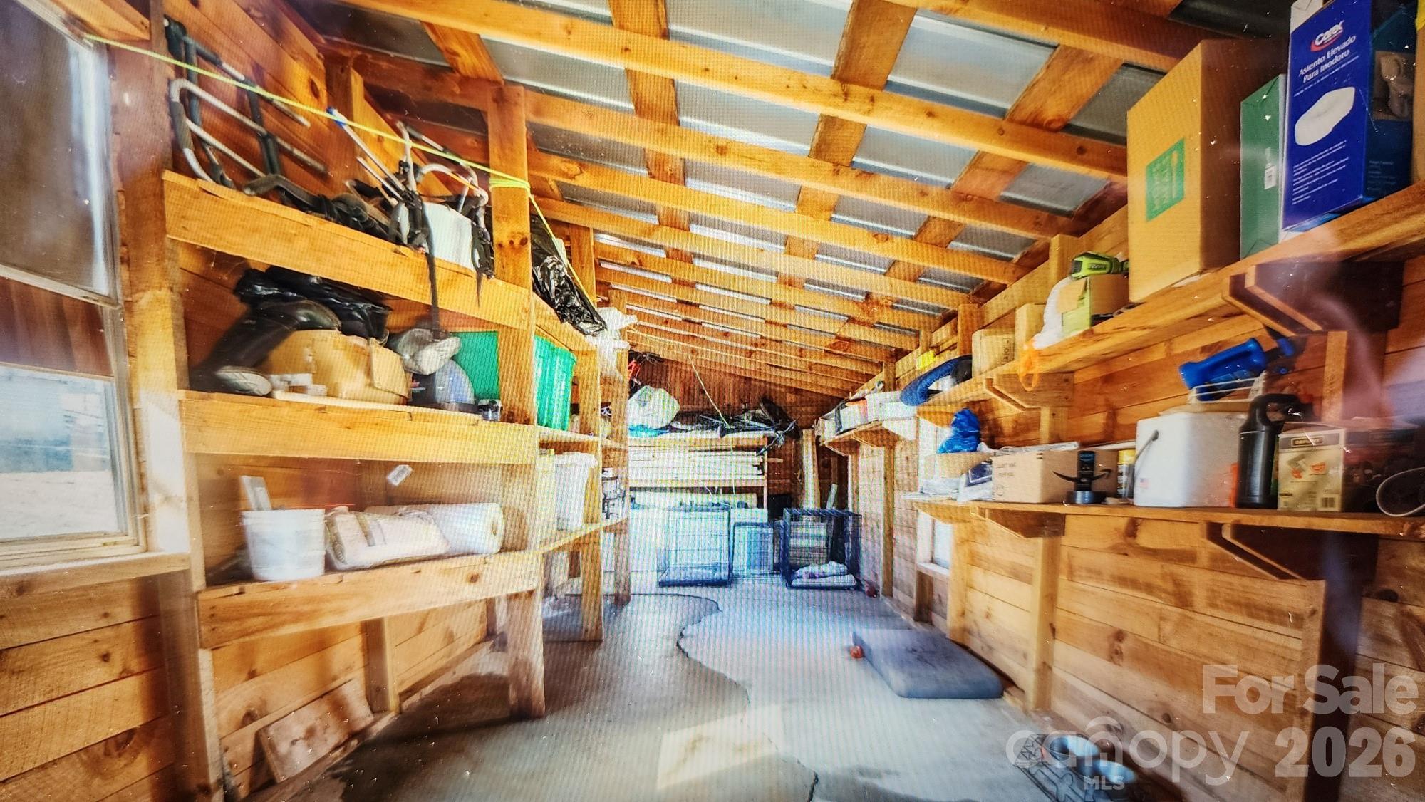 101 Bluebird Lane — Morganton
