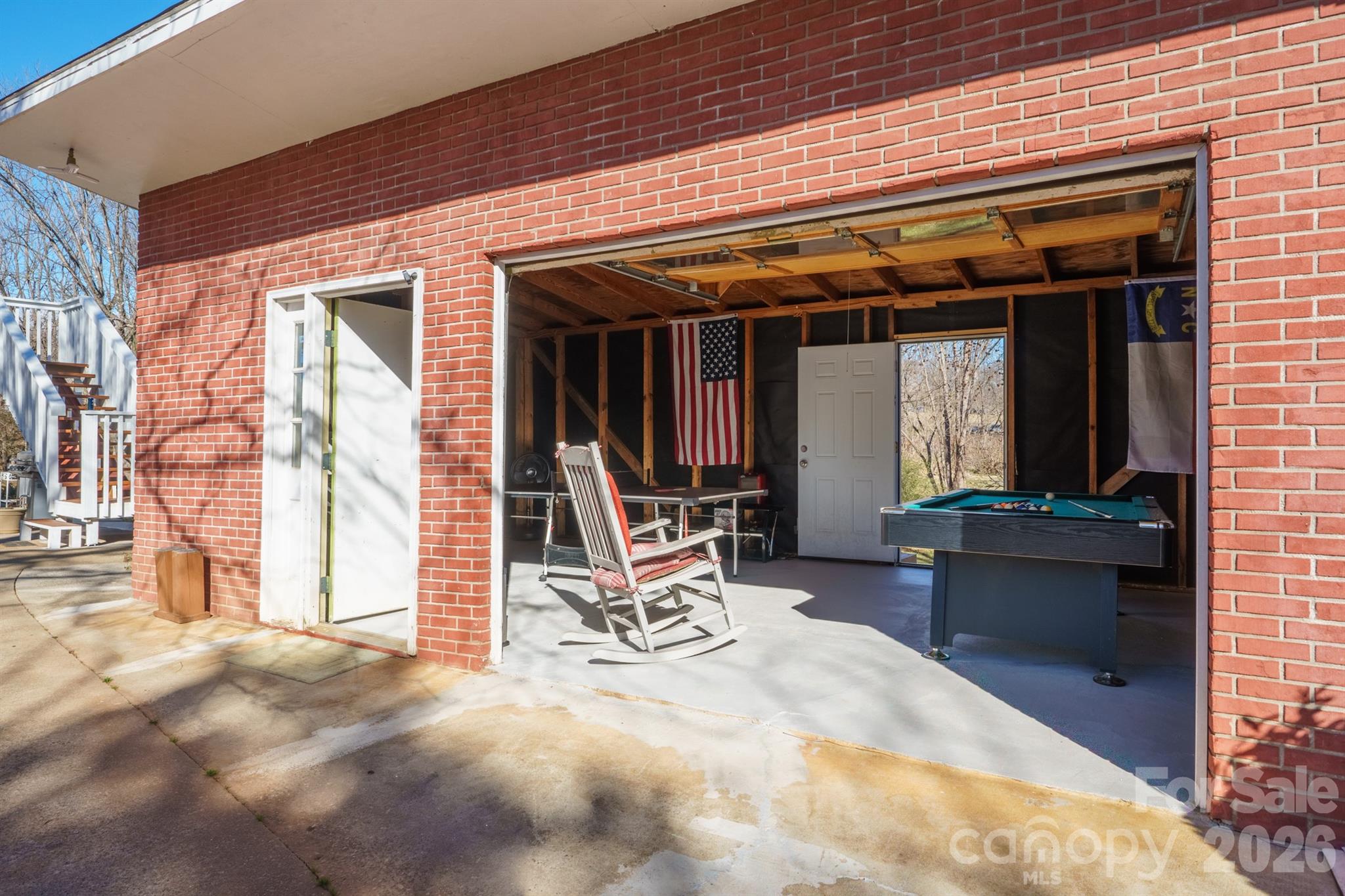 101 Bluebird Lane — Morganton