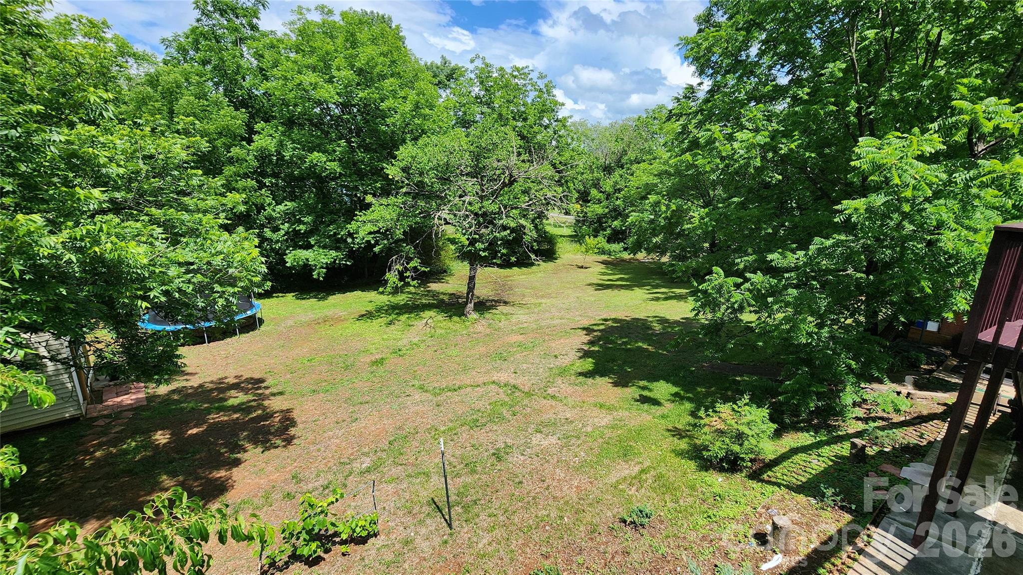 101 Bluebird Lane — Morganton