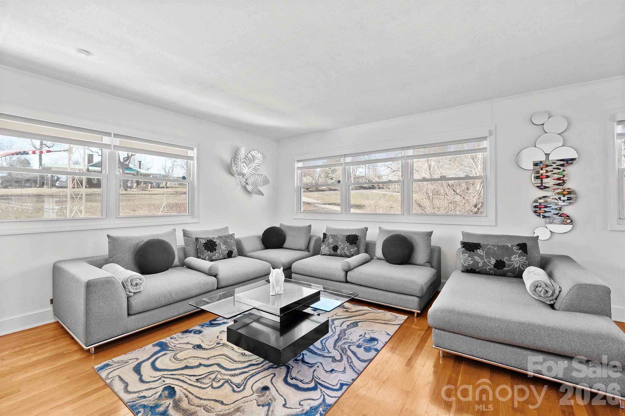 101 Bluebird Lane — Morganton