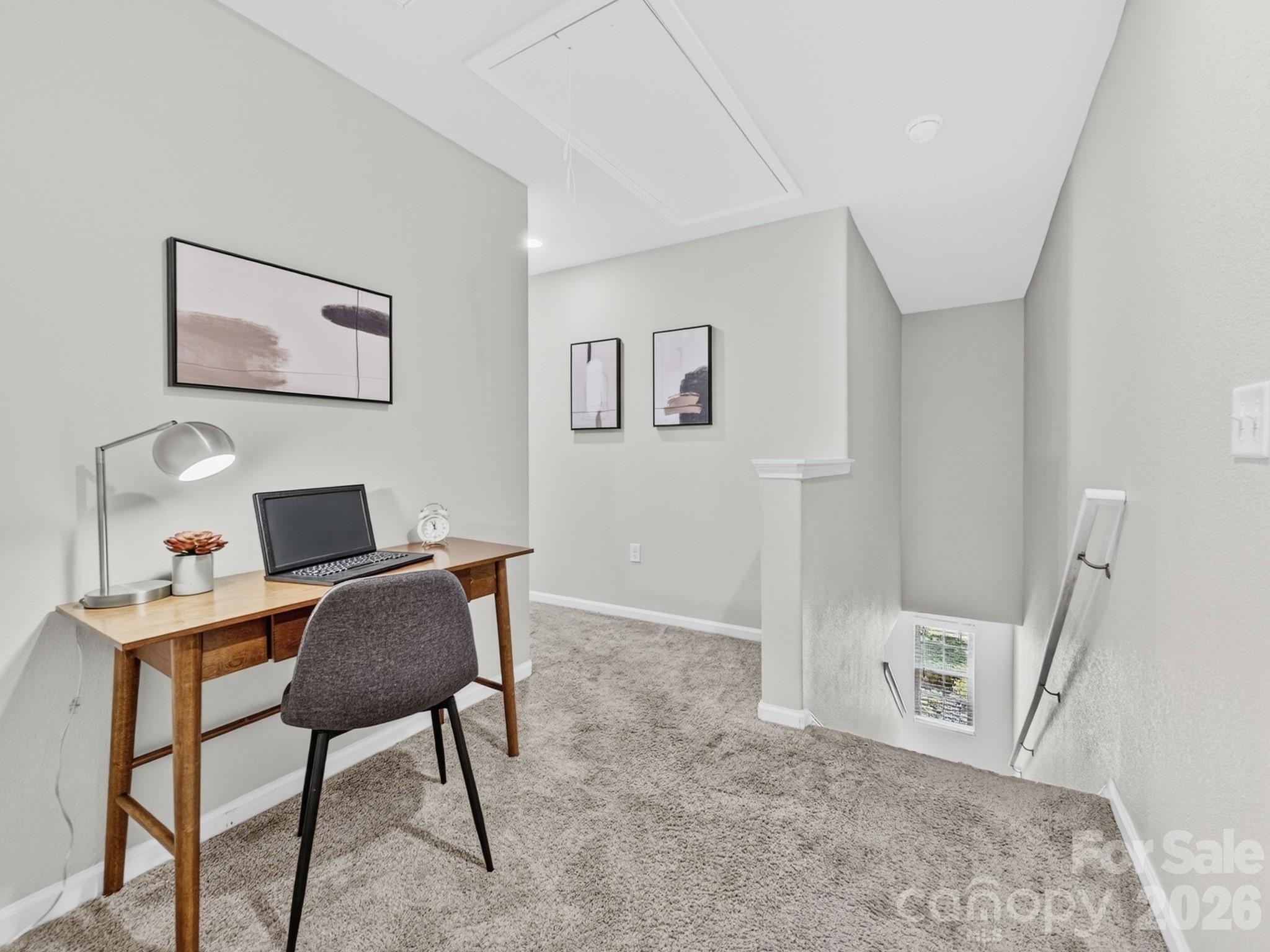 8128 Derby Woods Lane — Charlotte