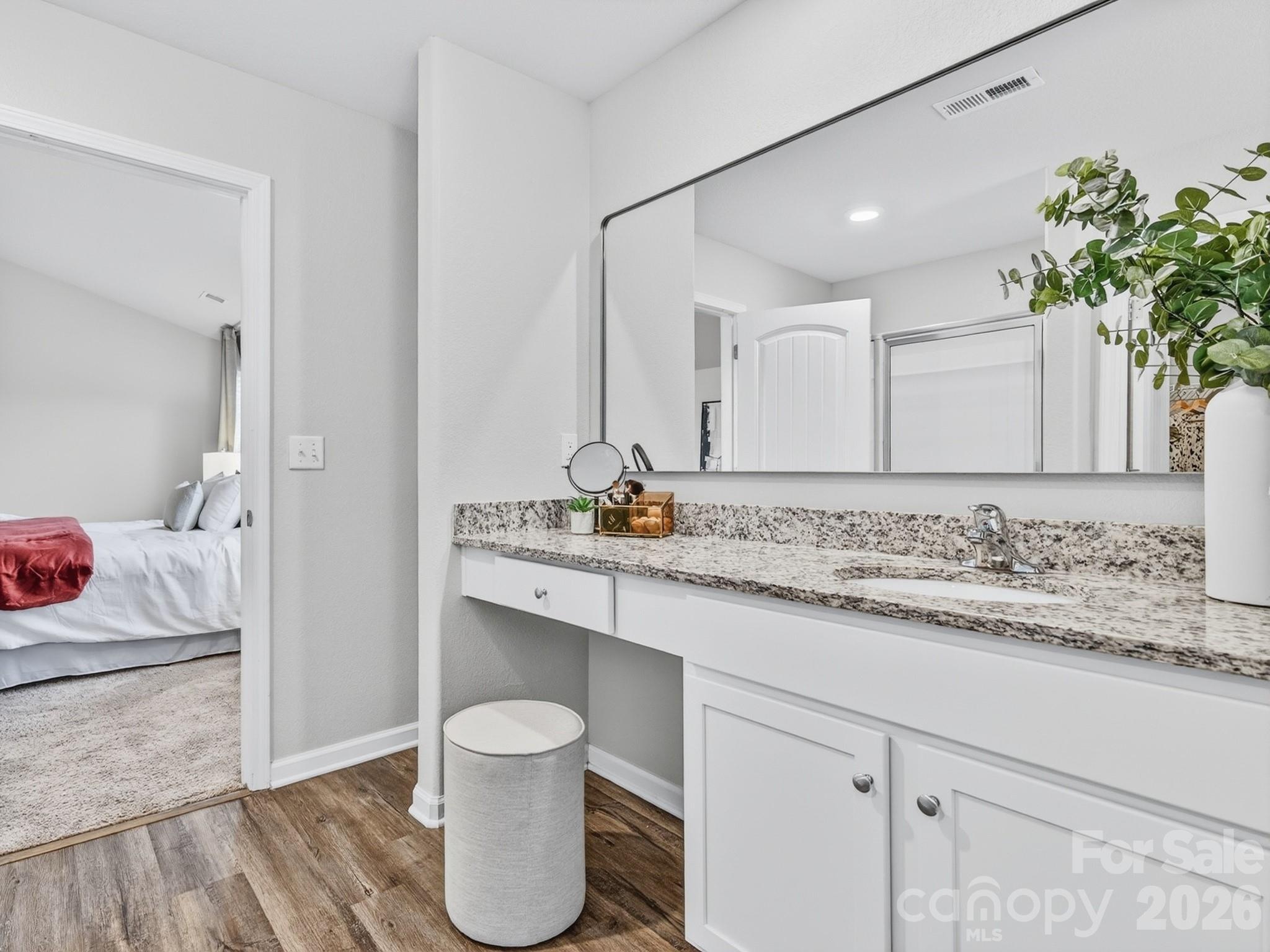 8128 Derby Woods Lane — Charlotte
