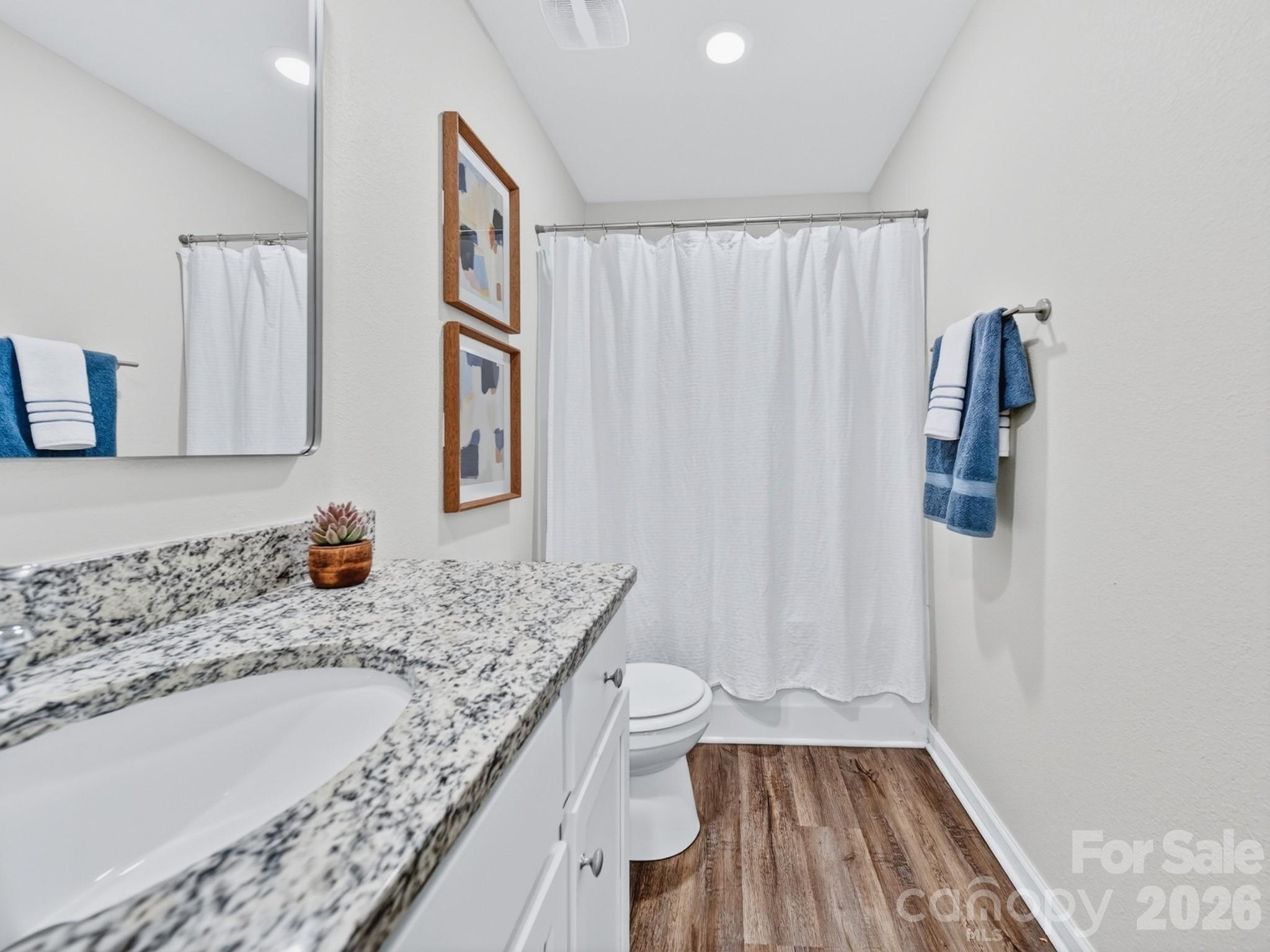 8128 Derby Woods Lane — Charlotte