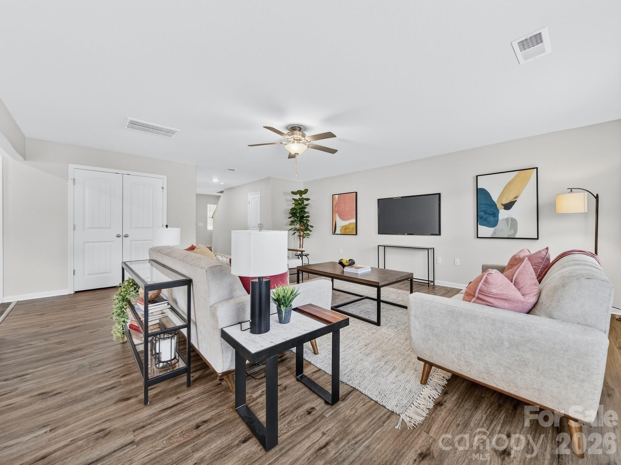 8128 Derby Woods Lane — Charlotte