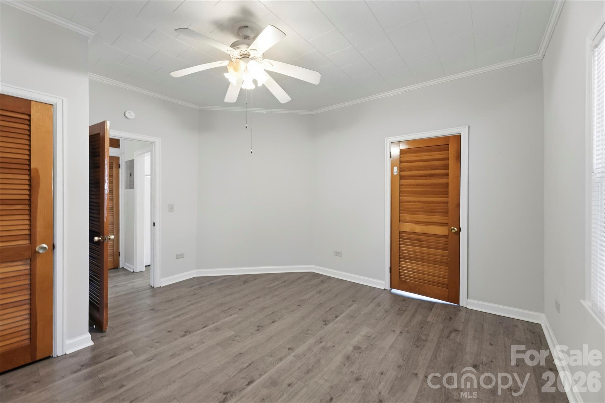 204 Hampshire Lane — Clover