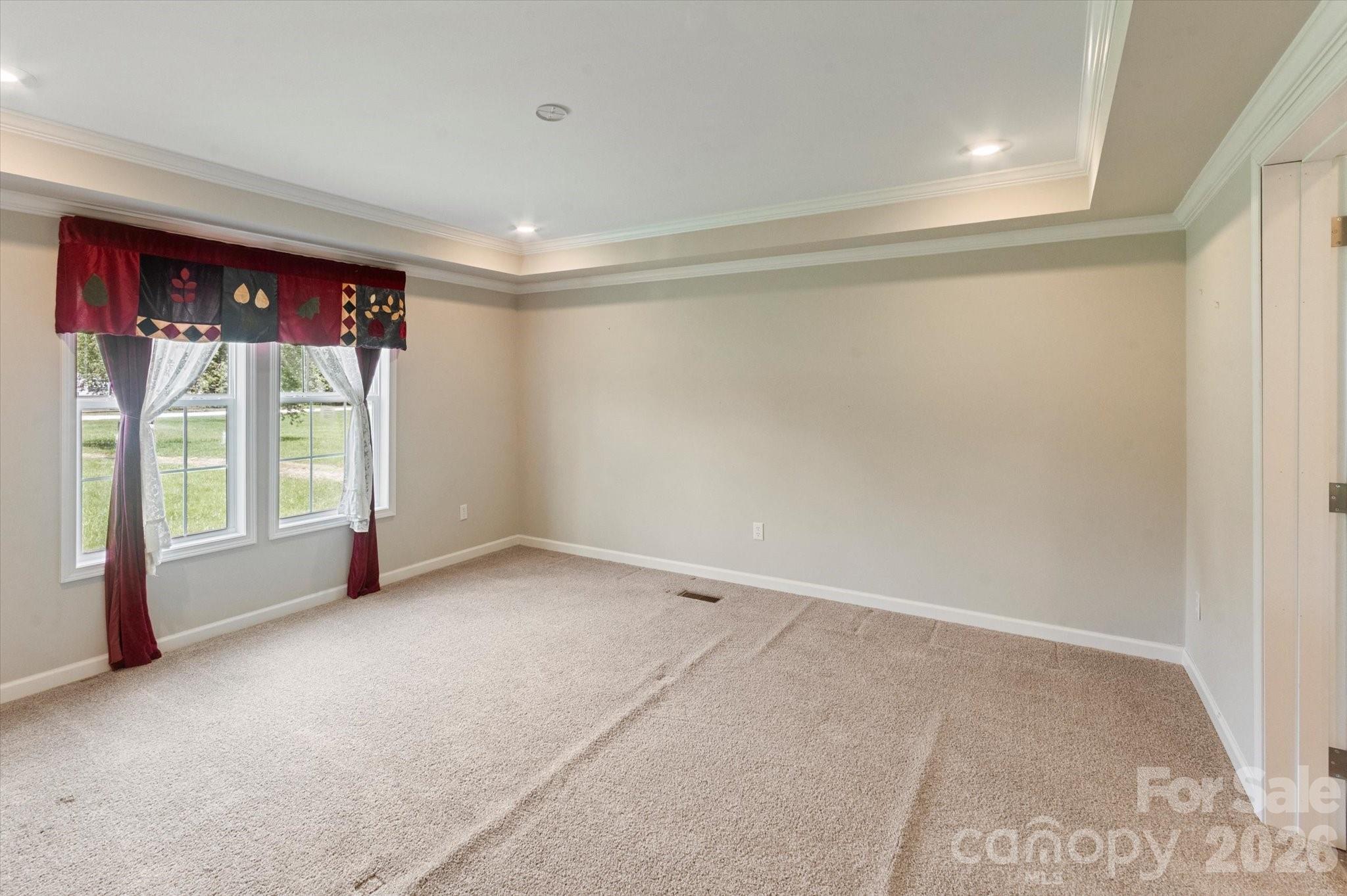 1060 Pickens Highway — Rosman