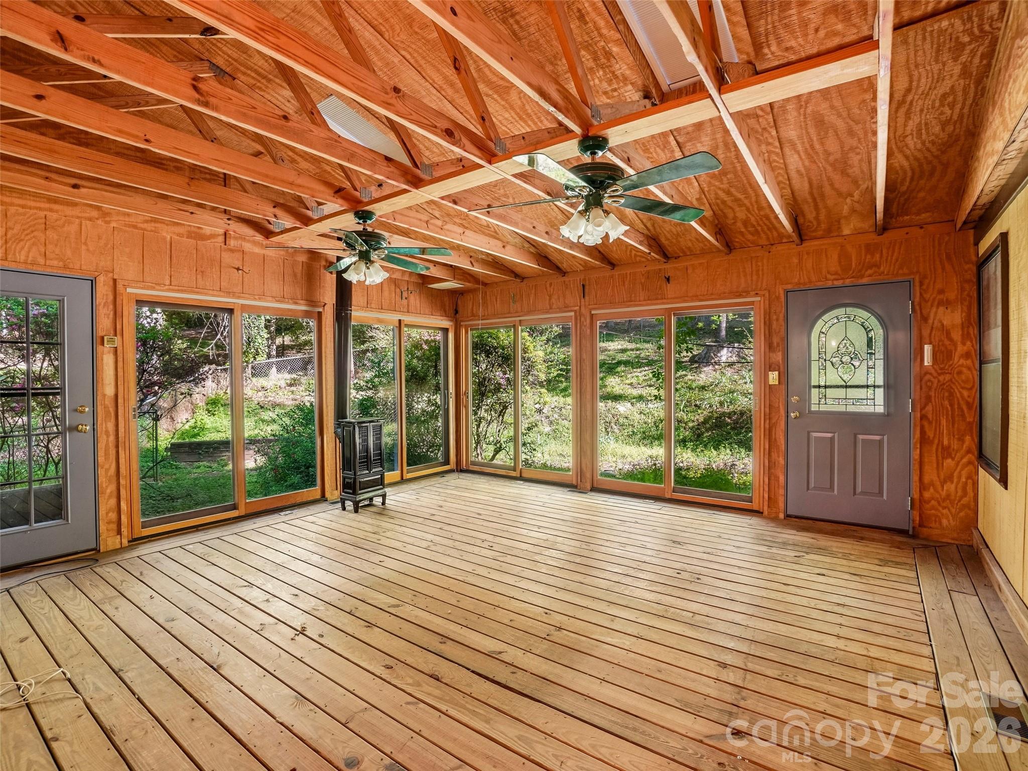 114 Overlook Road — Asheville