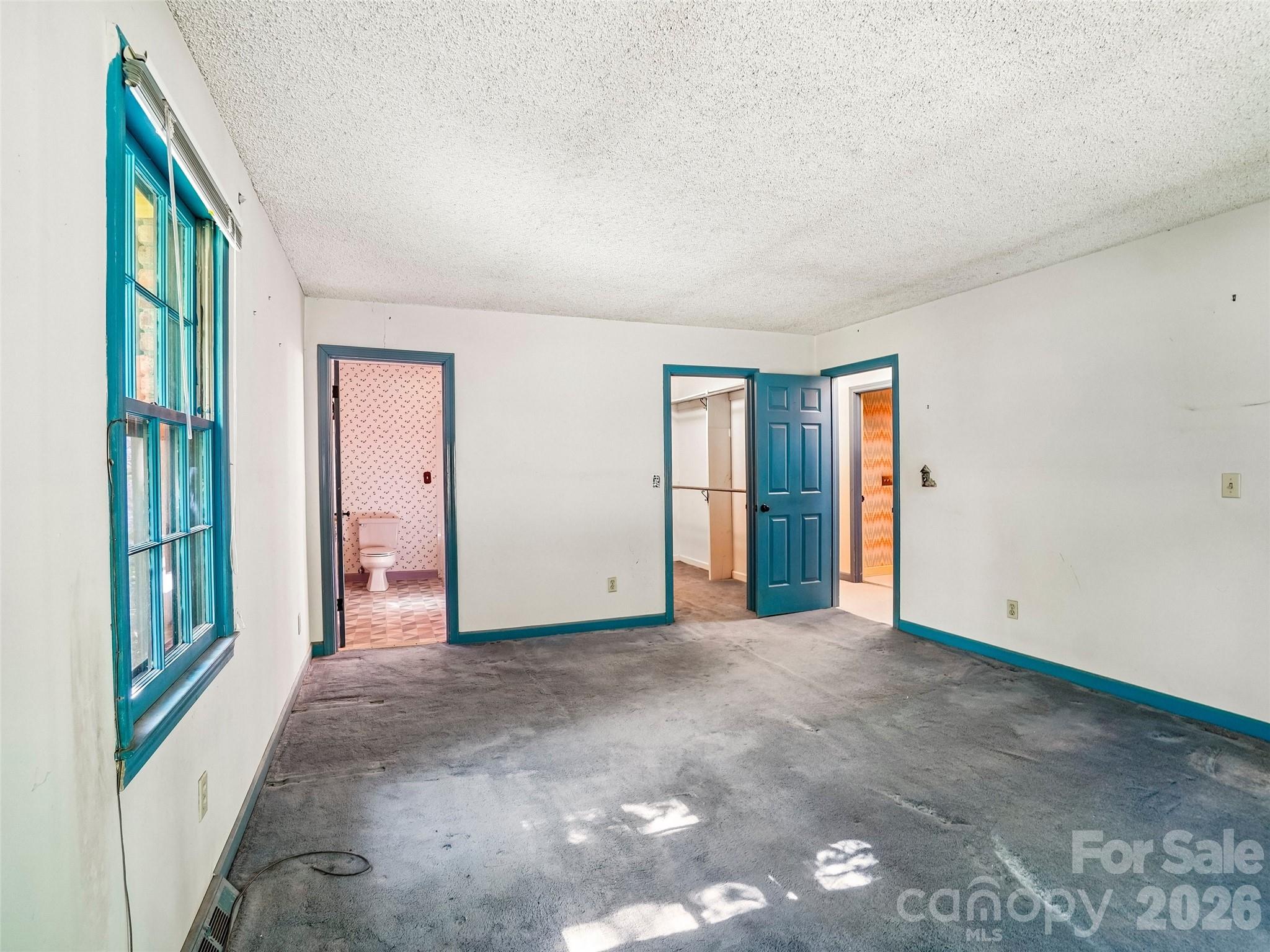 114 Overlook Road — Asheville