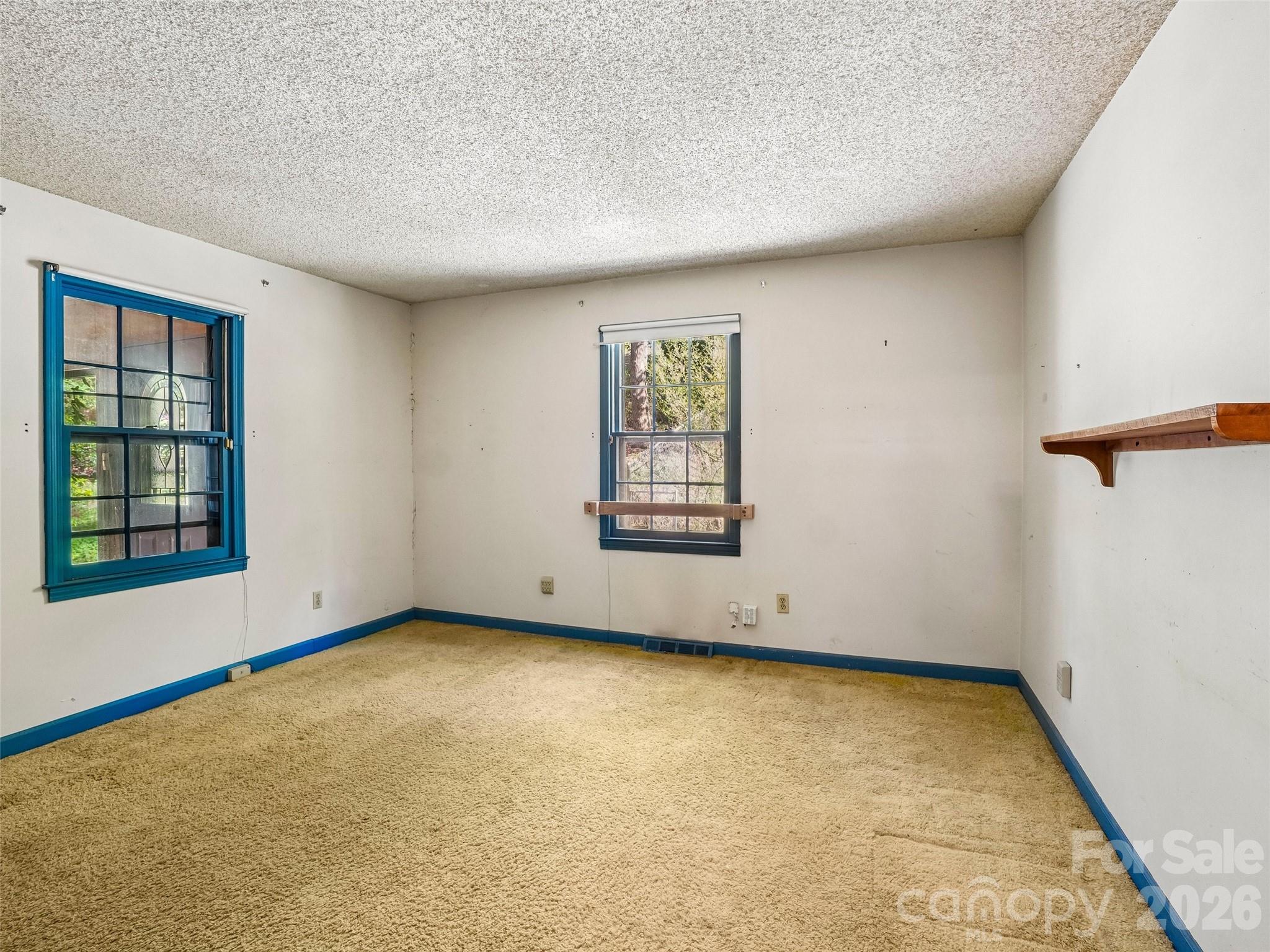 114 Overlook Road — Asheville