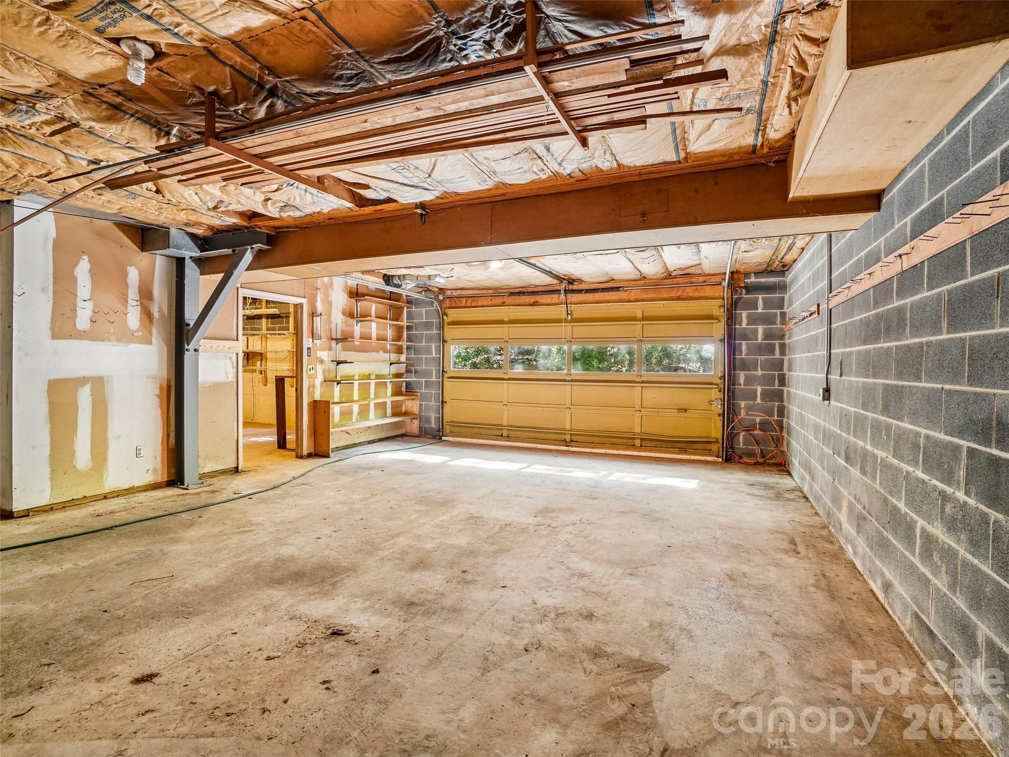 114 Overlook Road — Asheville