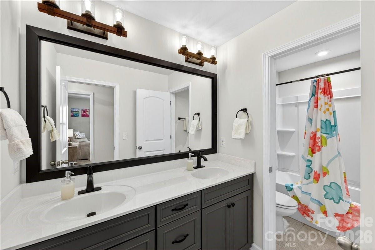 1114 Laggan Lane — Indian Trail