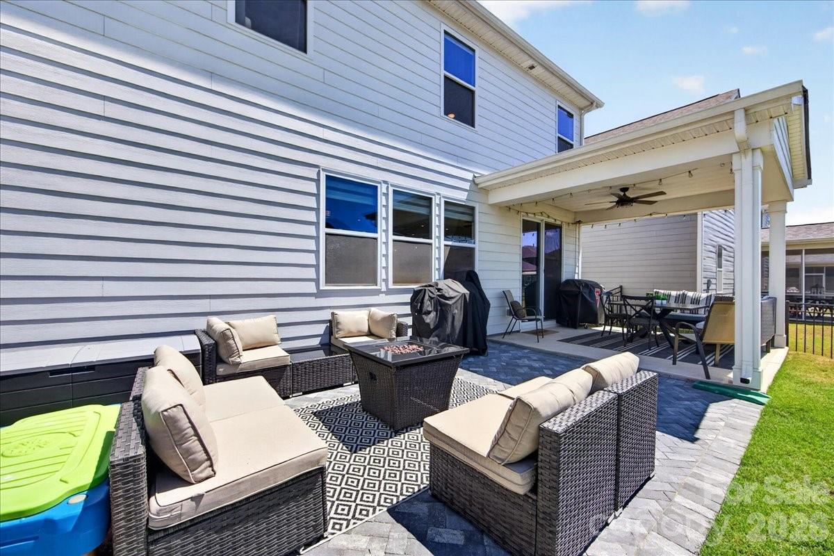 1114 Laggan Lane — Indian Trail
