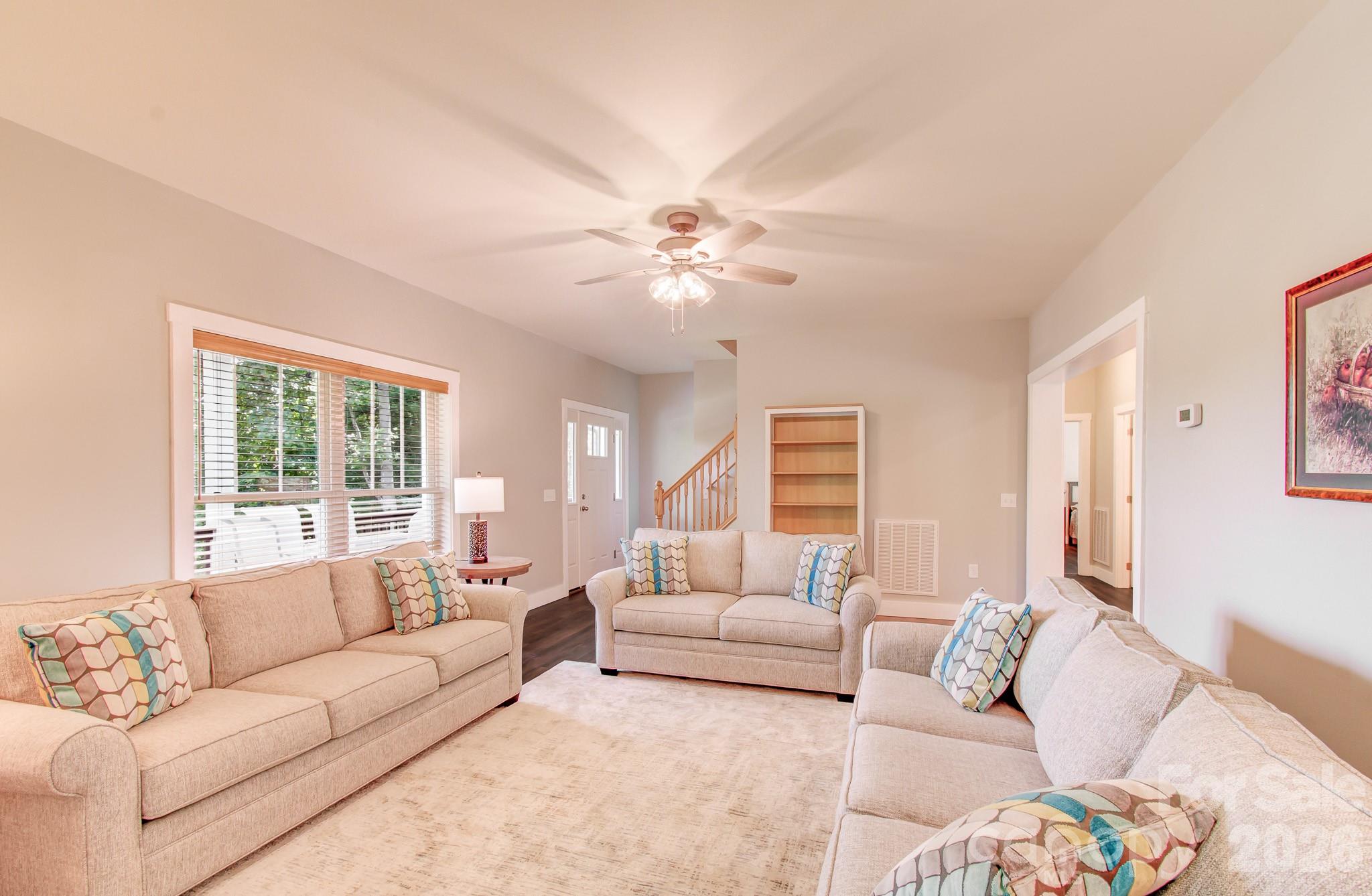 182 Ellerslie Acre None — Hendersonville