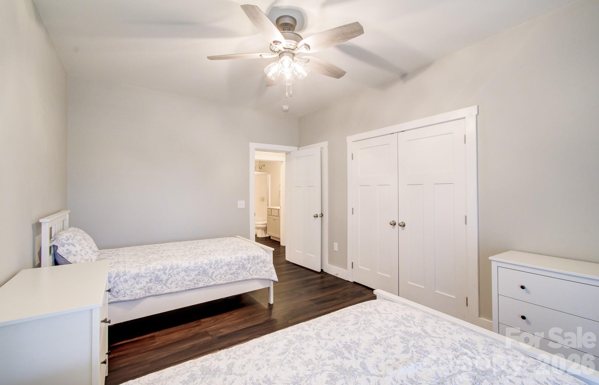 182 Ellerslie Acre None — Hendersonville