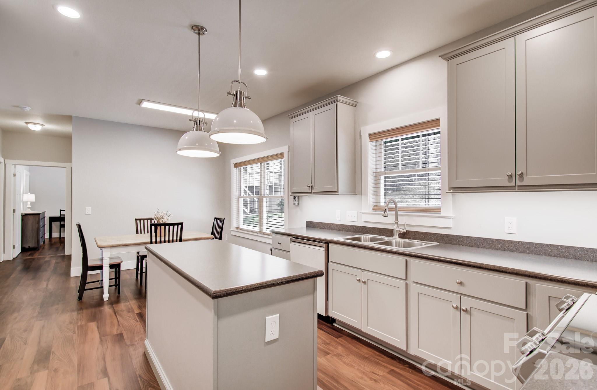 182 Ellerslie Acre None — Hendersonville