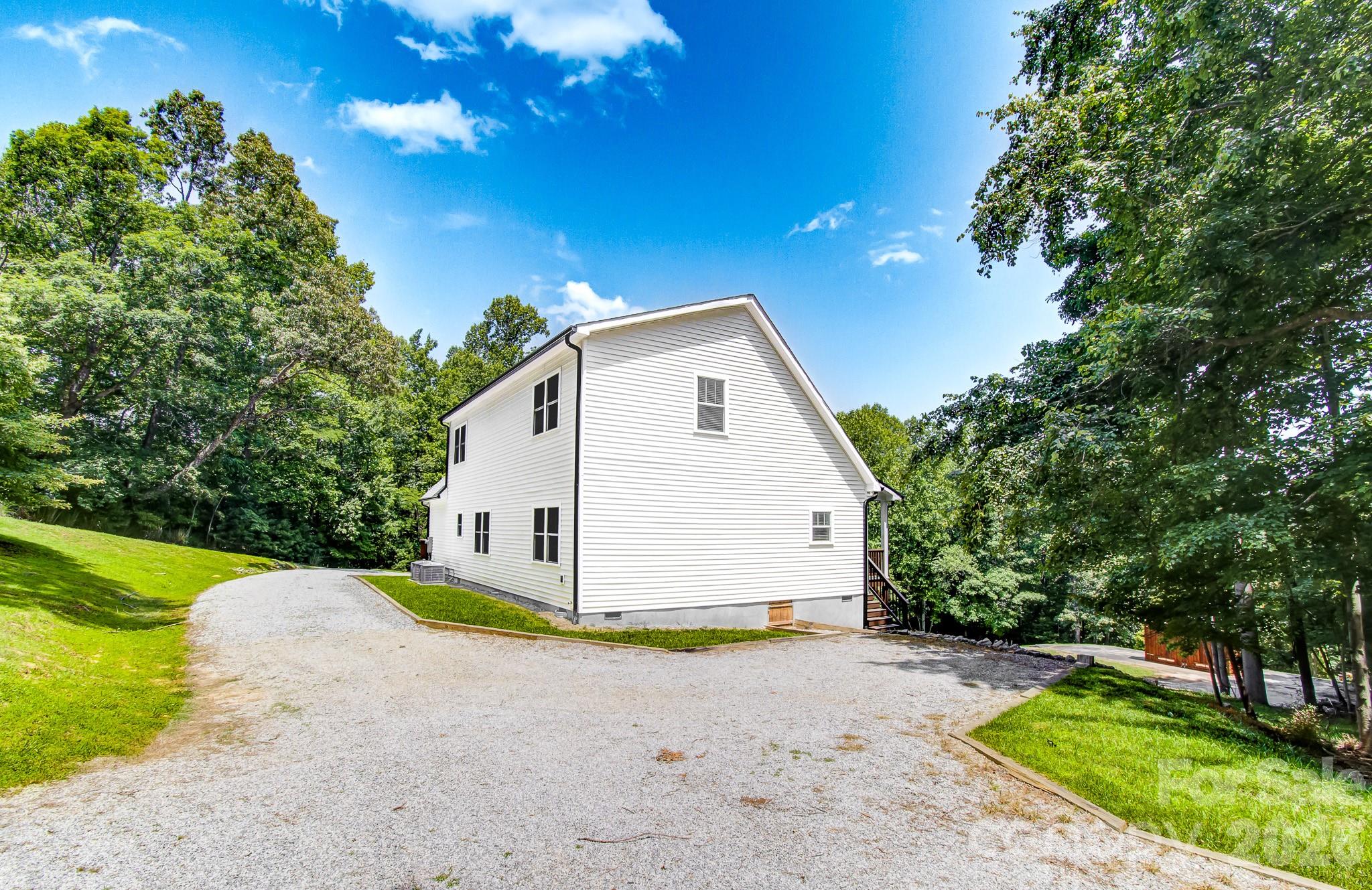 182 Ellerslie Acre None — Hendersonville