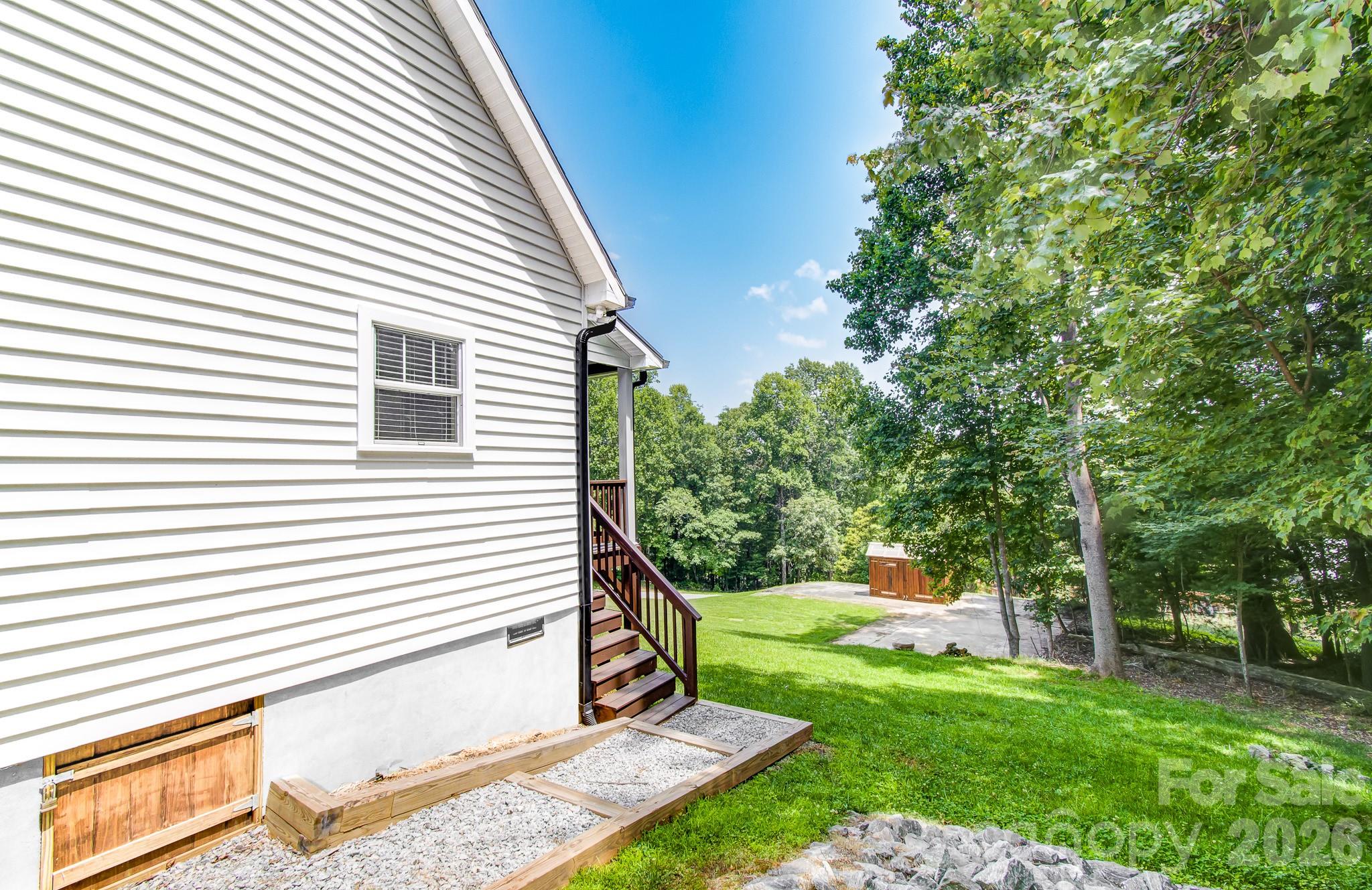 182 Ellerslie Acre None — Hendersonville