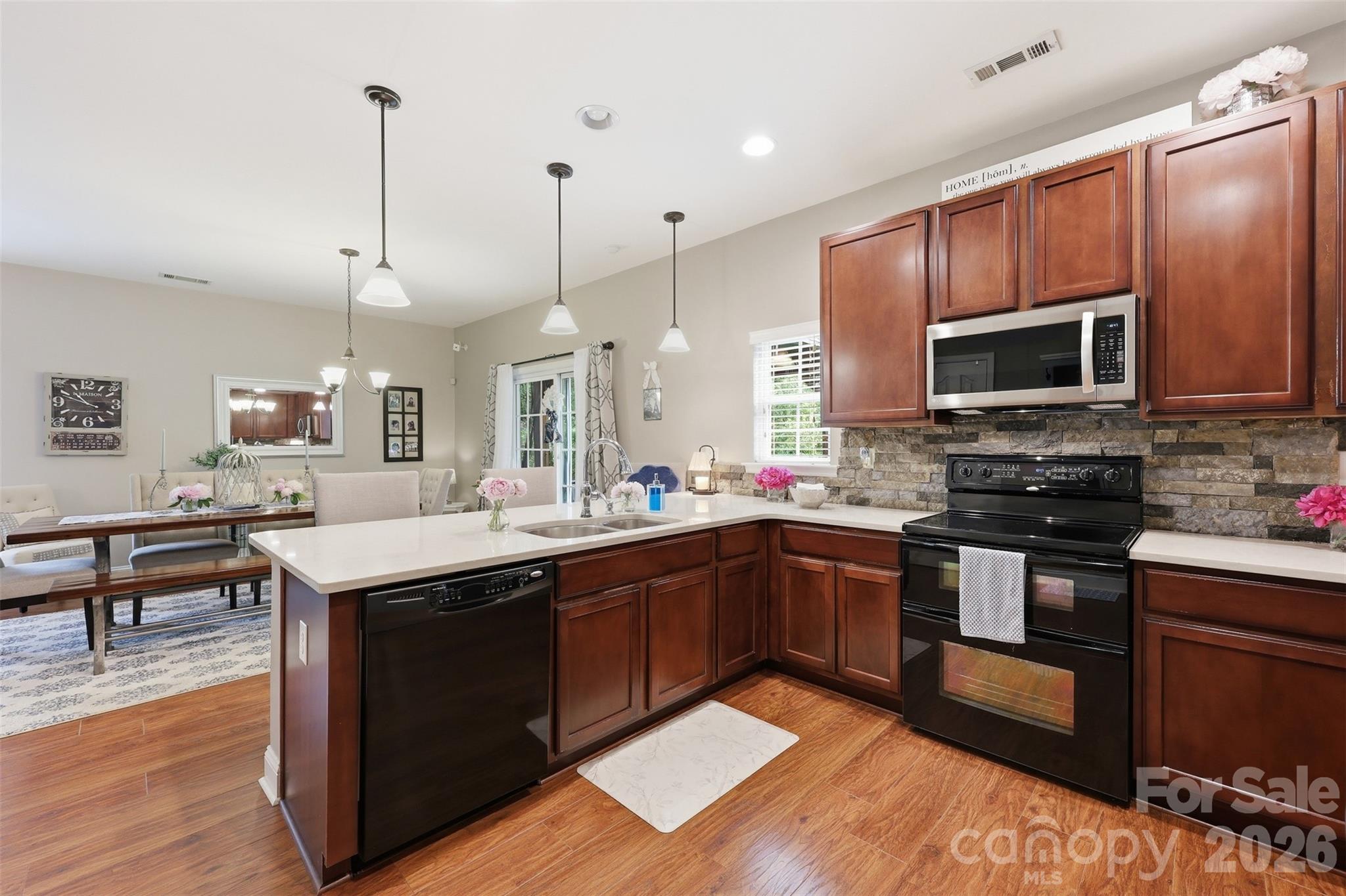 16150 Spruell Street — Huntersville