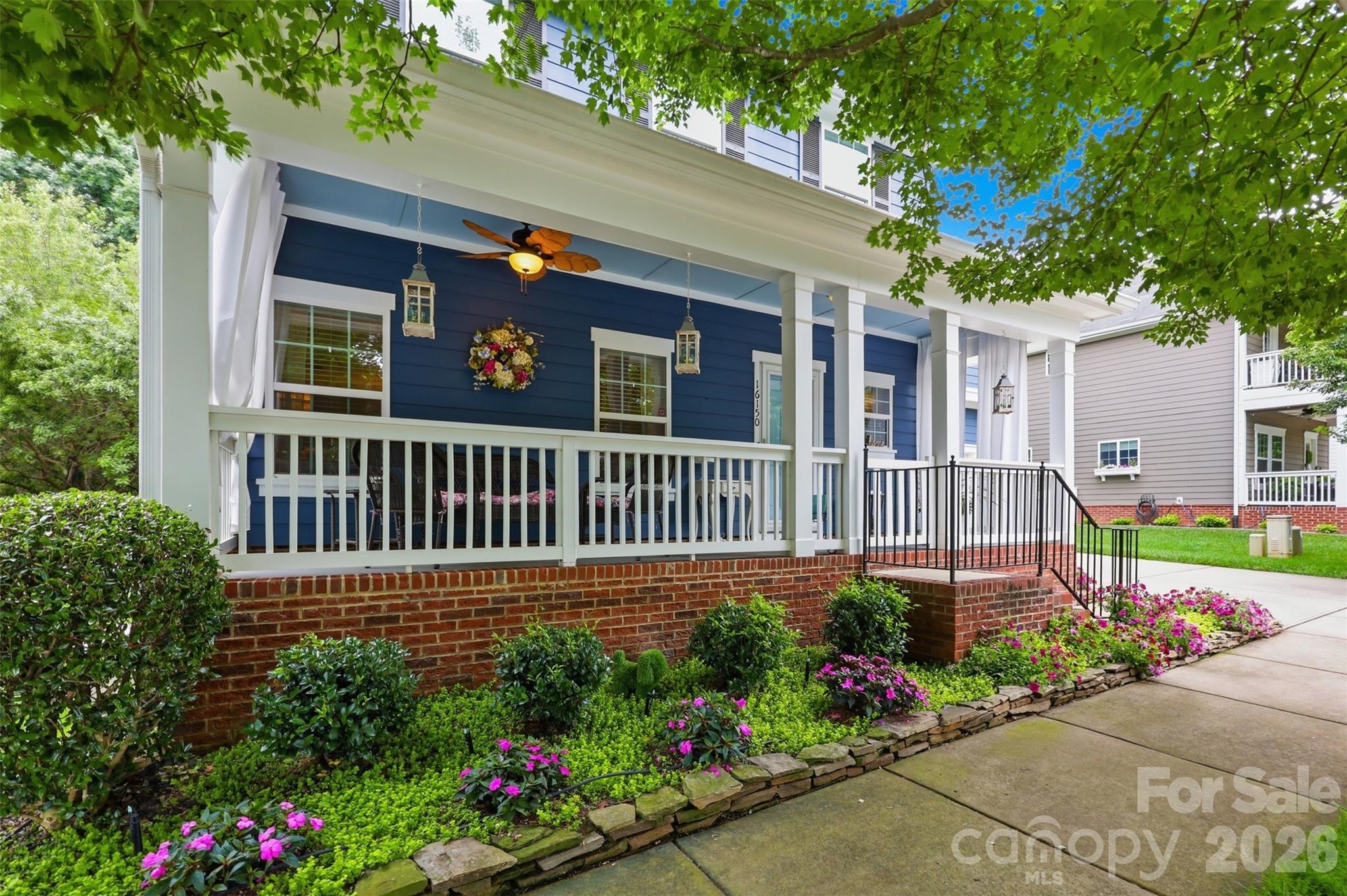 16150 Spruell Street — Huntersville