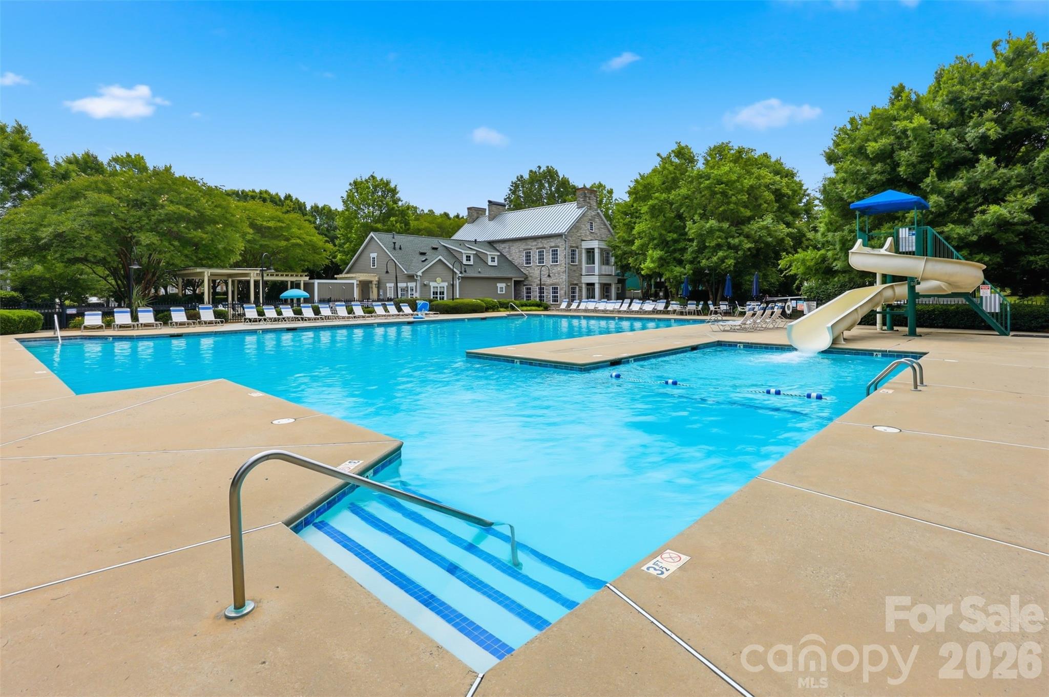 16150 Spruell Street — Huntersville
