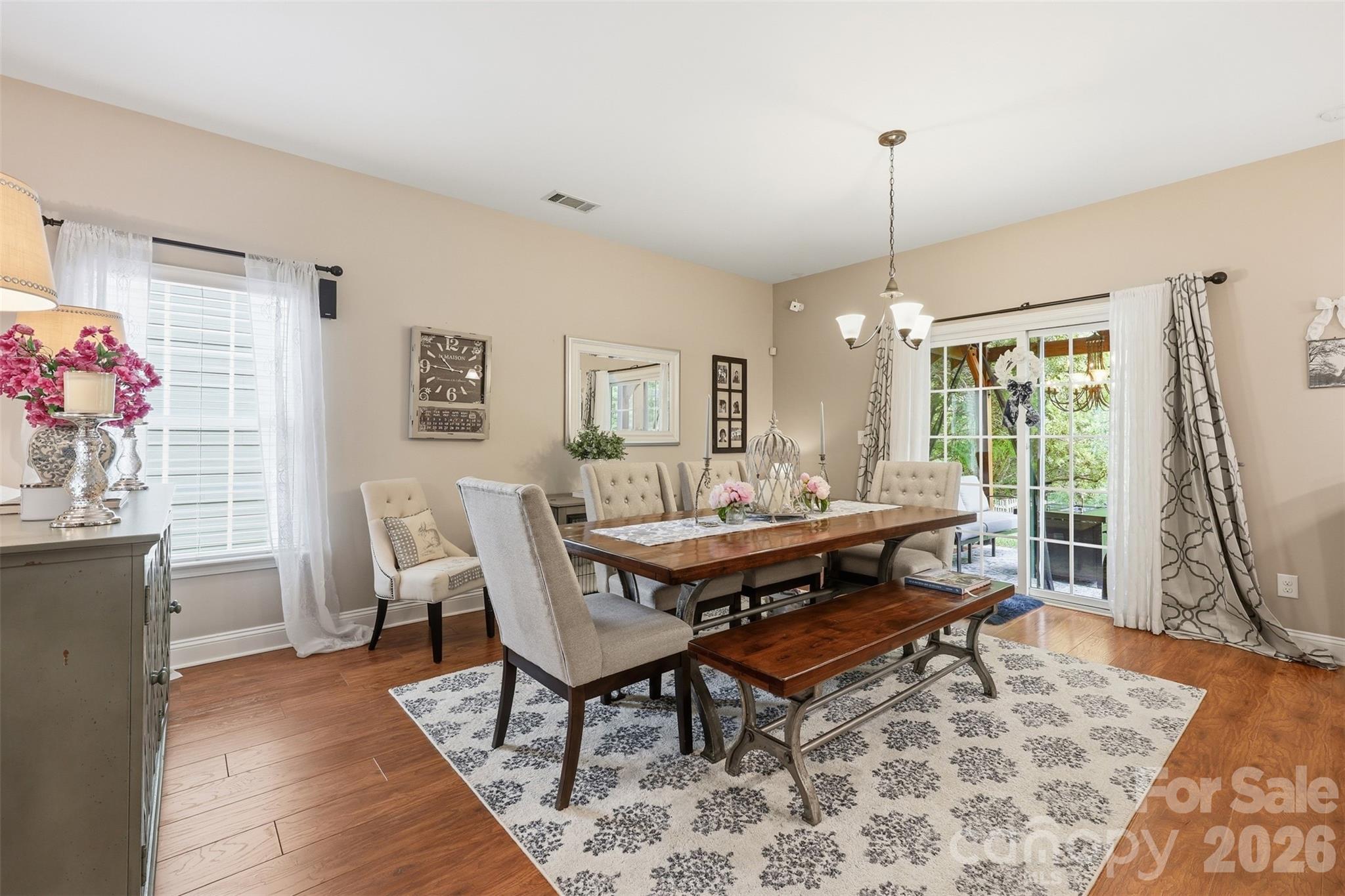 16150 Spruell Street — Huntersville