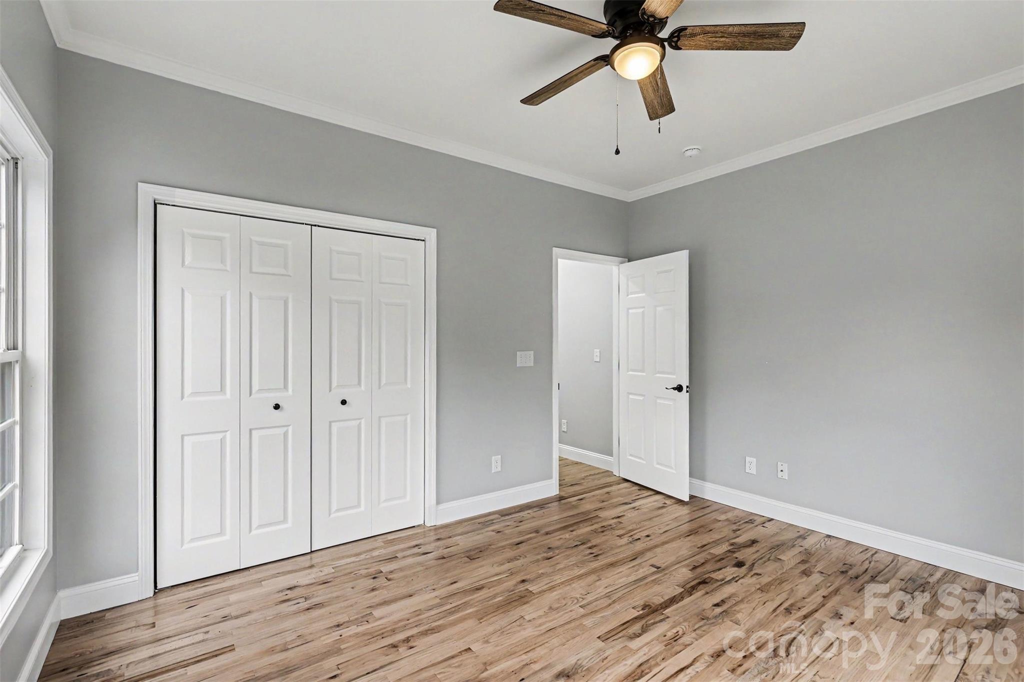 1060 Moss Lake Drive — Clover